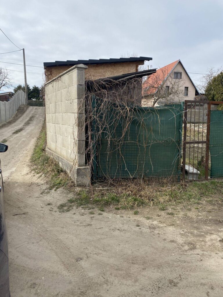 Pozemok pred stavbou