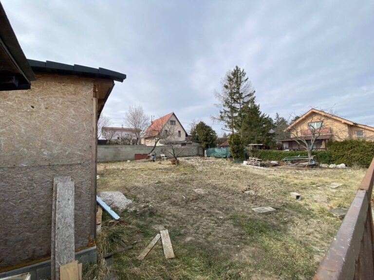 Pozemok pred stavbou